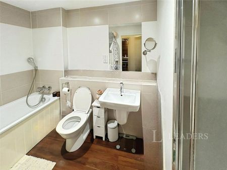 1 bedroom apartment to rent Glenalmond Avenue, Cambridge, CB2 - Photo 5