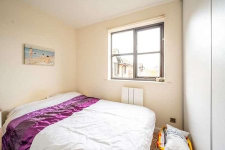 Chamberlain Place, Walthamstow, E17 - Photo 4