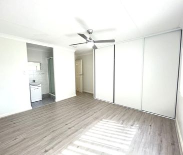 11 GALAHAD St, Marsden, Qld 4132 - Photo 4