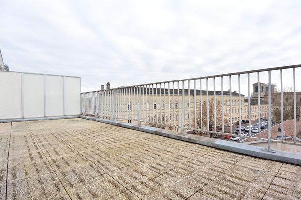 T1 BIS GRANDE TERRASSE + PKG BORDEAUX - 1 pièce(s) - - Photo 1