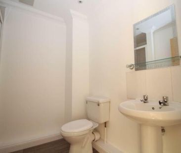 Johnston Court, Falkirk, FK2 - Photo 5