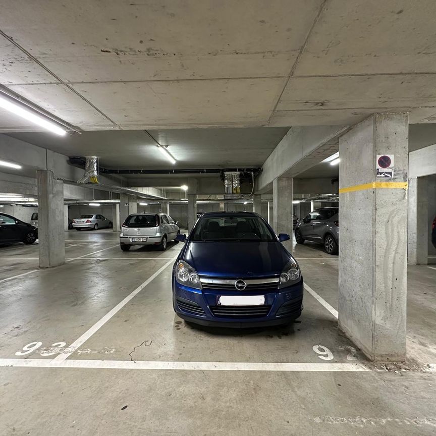 Nieuwbouwappartement met 1 slaapkamer, autostaanplaats en fietsenberging - Foto 1