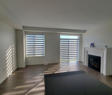 For Lease - 95 Picardy Drive, Hamilton, Ontario - Photo 1