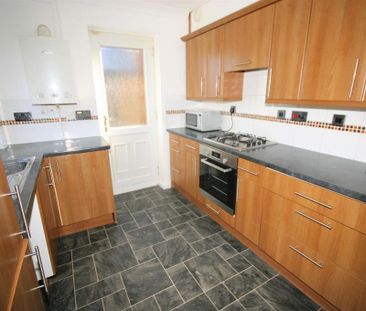 3 bedroom detached house to rent - Photo 6
