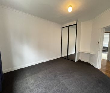 Enjoy, Living Here! - Photo 2