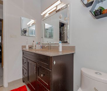 For Lease - 32 Elderwood Place, Brampton, Ontario - Photo 4