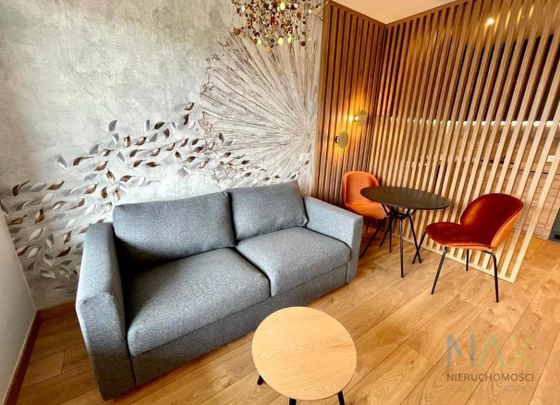 Urocze studio z balkonem i parkingiem w Piotrowicach. Nowy blok - Photo 1