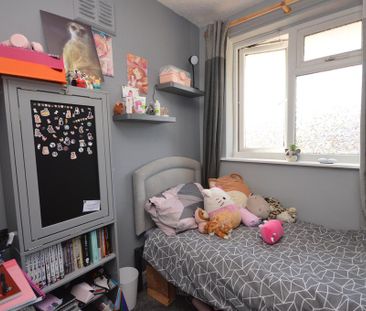 3 bedroom property to rent - Photo 6