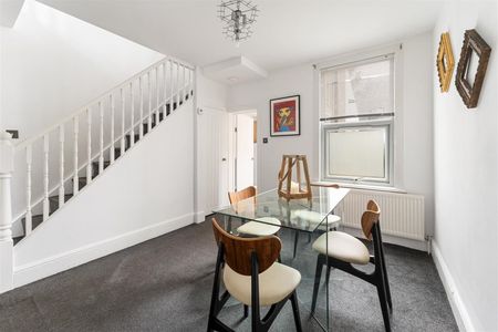 3 Bed Terraced House, Coopers Lane, E10 - Photo 3
