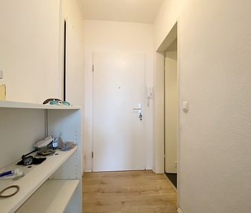 Smartes Wohnen: 1-Zimmer-Oase mit Bad und Einbauküche! - Foto 5