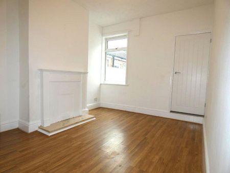 2 bedroom townhouse to rent - Photo 2