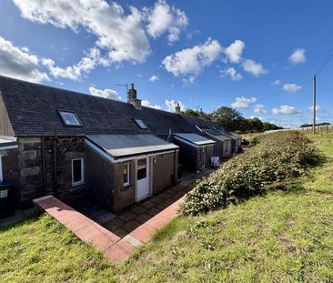 3 Bed Cottage - Terraced - Photo 3