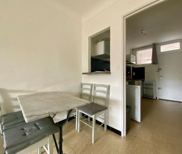 « AVIGNON EM - STUDIO MEUBLÉ 29.4M² AVEC BALCON » - Photo 2