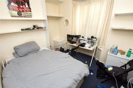 5 bedroom house to rent - Photo 2