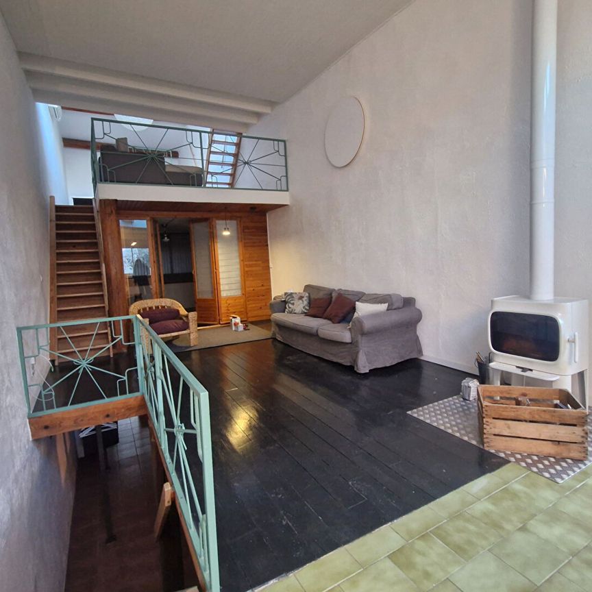 Location Maison 4 pièces 152m² - Photo 1