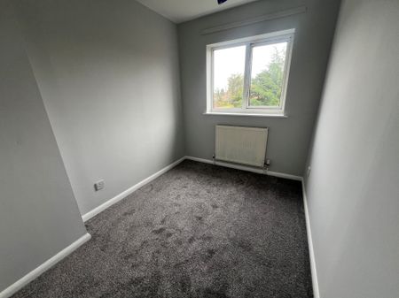 Highfields Drive - Photo 3