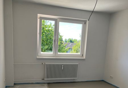 Eine top modernisierte 2-Zimmer-Wohnung wartet auf Sie! - Foto 5