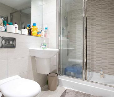 Swan Road, West Drayton, Middlesex, UB7 - Photo 4