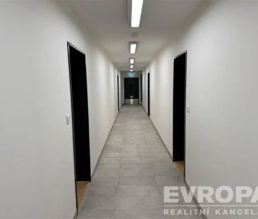 Pronájem bytu 2+kk s vlastní terasou v Brandýse nad Labem ul. Augus... - Фото 1
