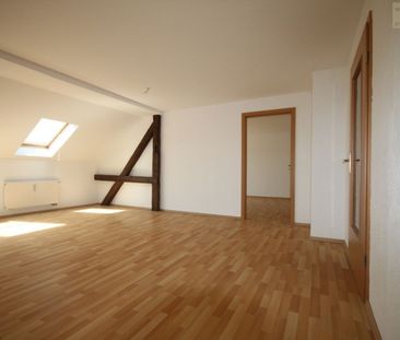 3-Raum-Dachgeschosswohnung im Zentrum von Annaberg! - Photo 1