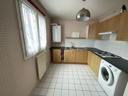 Location Appartement 2 pièces 48m² BOURGES 18000 - Photo 5