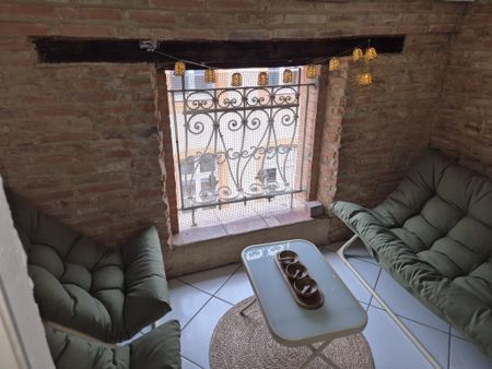 Location Appartement 1 pièce 55m² MONTAUBAN 82000 - Photo 2