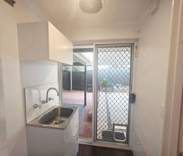 Parkside Living with Tropical Pool & Room for the Whole Family - Photo 2