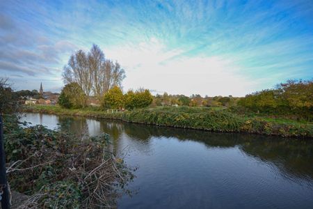 Gabriels Wharf , Haven Banks, Exeter, EX2 8BG - Photo 4