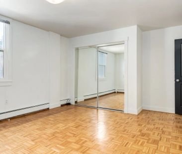 - 2 Bedroom at The Rundle - Photo 4