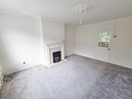 2 bedroom semi-detached house to rent - Photo 3