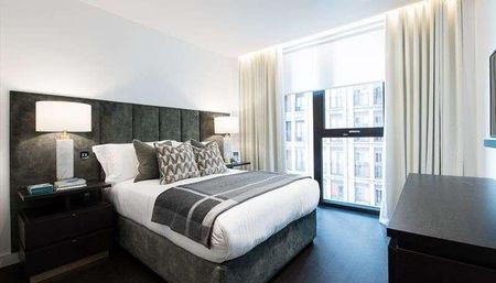 Thornes House, Charles Clowes Walk, London, SW11 - Photo 4