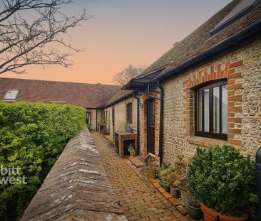 3 bedroom terraced house to rent - Photo 3