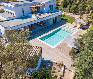 Propriété à louer 5 chambres 10min à pied de la plage du Cabanon Bleu - Photo 3