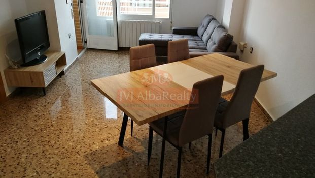 Apartamento de alquiler en Hospital - Photo 1