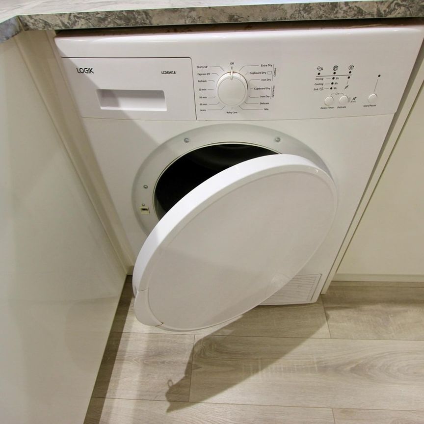2 Bed Flat, Alice Court, N22 - Photo 1