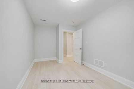 For Lease - 63 Argyle Street Unit# Lower, Toronto, Ontario - Photo 2