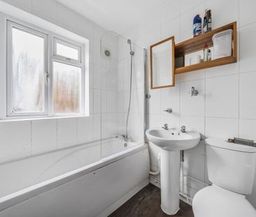 3 bedroom house to rent - Photo 2
