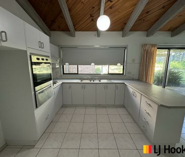 7 Gray Place, Sunshine Bay NSW - Photo 1