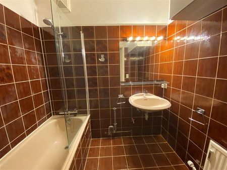 Appartement te huur in Evere - Photo 3