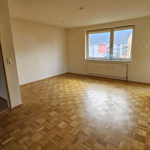 Genossenschaftswohnung mit 3 Zimmern mit Balkon – unbefristeter Mietvertrag - Photo 1
