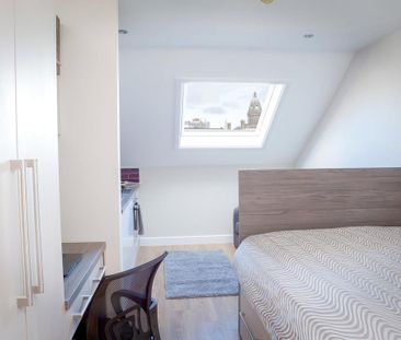 Studio to rent - Photo 2