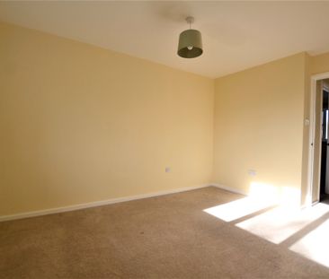 Dovehouse Close, Eynsham, Witney, Oxfordshire, OX29 - Photo 2