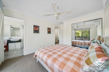 WALKING DISTANCE TO GARDEN CITY, LUXURY TOWNHOUSE FOR RENT, AIRCON AVAILABLE - Photo 4