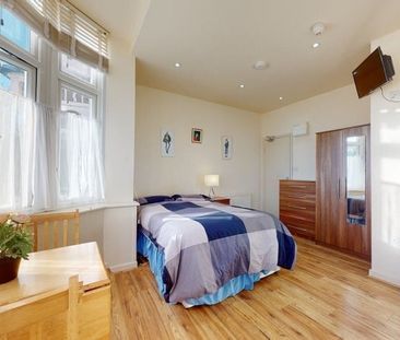 Studio Flat, Chatsworth Road, NW2 - Photo 5