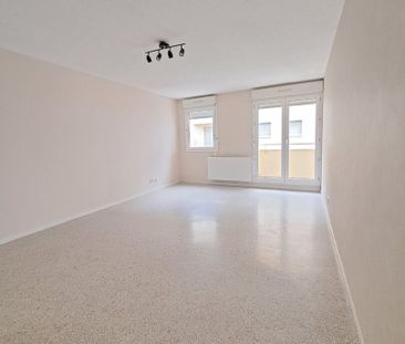 Location Appartement 3 pièces 66m² - Photo 1