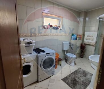 Casă / Vilă cu 4 camere de închiriat în zona Dambul R... - Fotografie 6