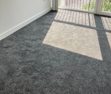 2 Bed Flat, Kirk Beston Close, LS11 - Photo 3