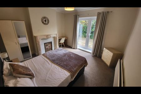 Room in a Shared House, Clifton Mount, S65 - Photo 4