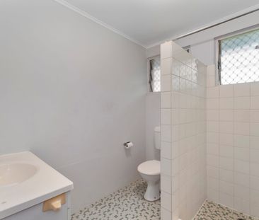 Charming 2-Bedroom Townhouse in Serene Pimlico Neighborhood - Photo 4