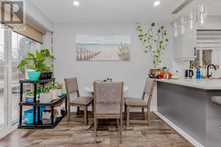 32 ELDERWOOD PLACE - Photo 2